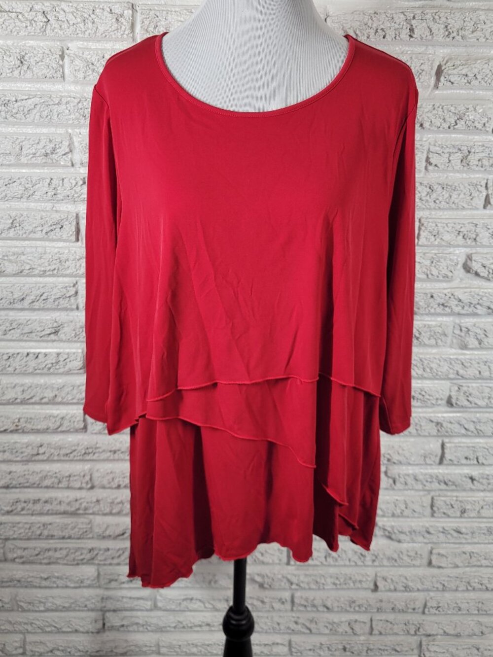 Chicos Red Tiered Asymmetric Tunic Blouse Women XL 3/4 Sleeve Stretch RED10E